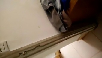 Old Chinese Lady Gets Creampie In Her Pussy