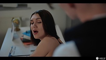 Time-Frozen College Encounter: Spoiled Student Has Sex With His Attractive Teacher In A Dorm Room