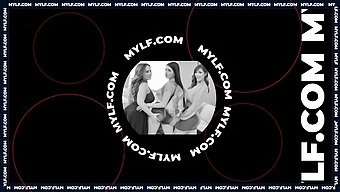 Una Milf Con Derriere Impecable Seduce A Su Hijastro En La Webcam Para Un Encuentro Explícito