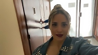 Remaja Espanol Mendapatkan Pantatnya Diisi Dengan Sperma Setelah Sesi Anal Liar
