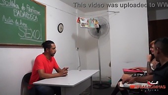 Rubens Badaro Gets Naughty With A Seductive Teacher In The Classroom