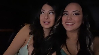 Biseksuel Trekant Med Latina-Babes Og Fodfetish